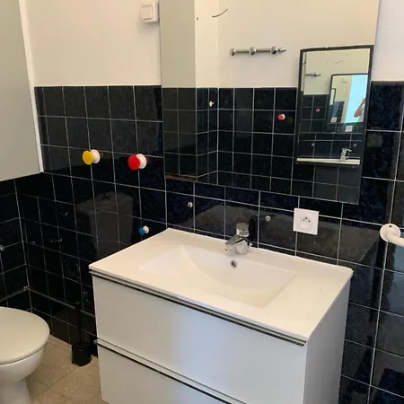 Holiday home Maison Typique Canetoise *